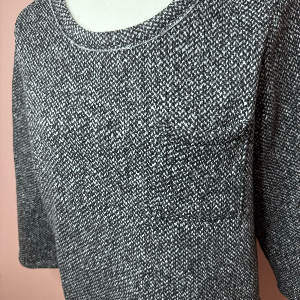 Gap Thick Herringbone Designed & Crafted Long Sle… - image 2